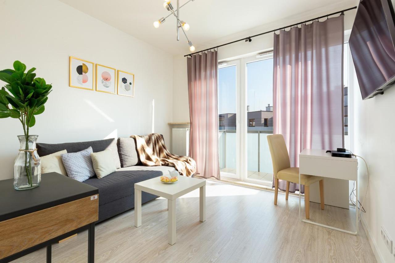 Metro Bielany Apartments By Noclegi Renters Varsó Kültér fotó