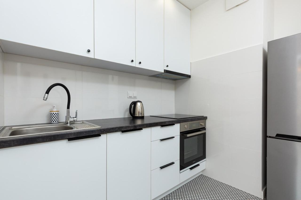 Metro Bielany Apartments By Noclegi Renters Varsó Kültér fotó