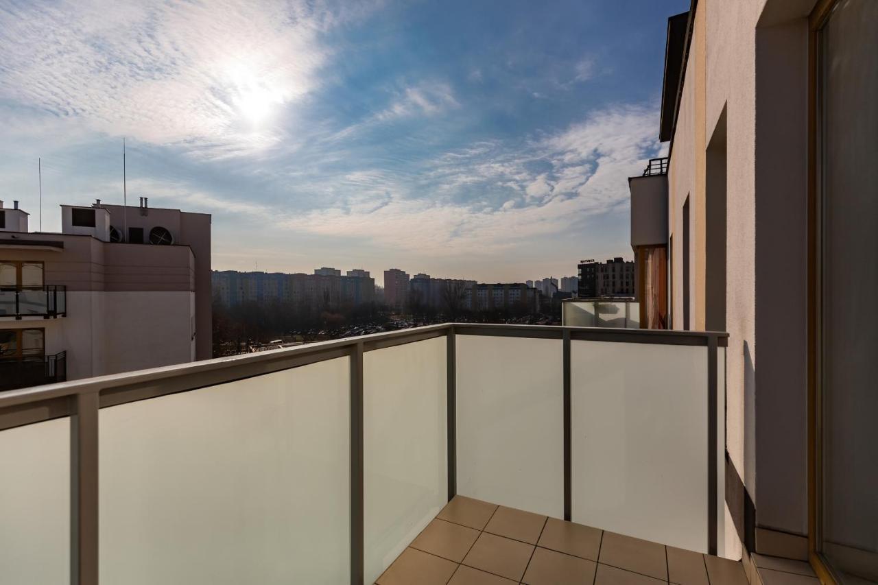 Metro Bielany Apartments By Noclegi Renters Varsó Kültér fotó