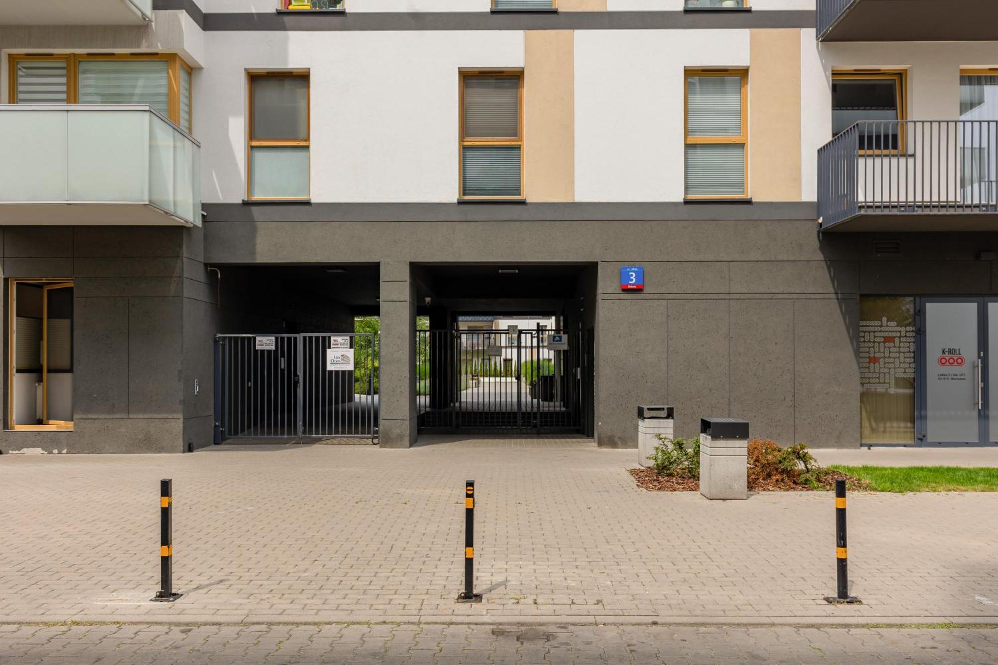 Metro Bielany Apartments By Noclegi Renters Varsó Kültér fotó